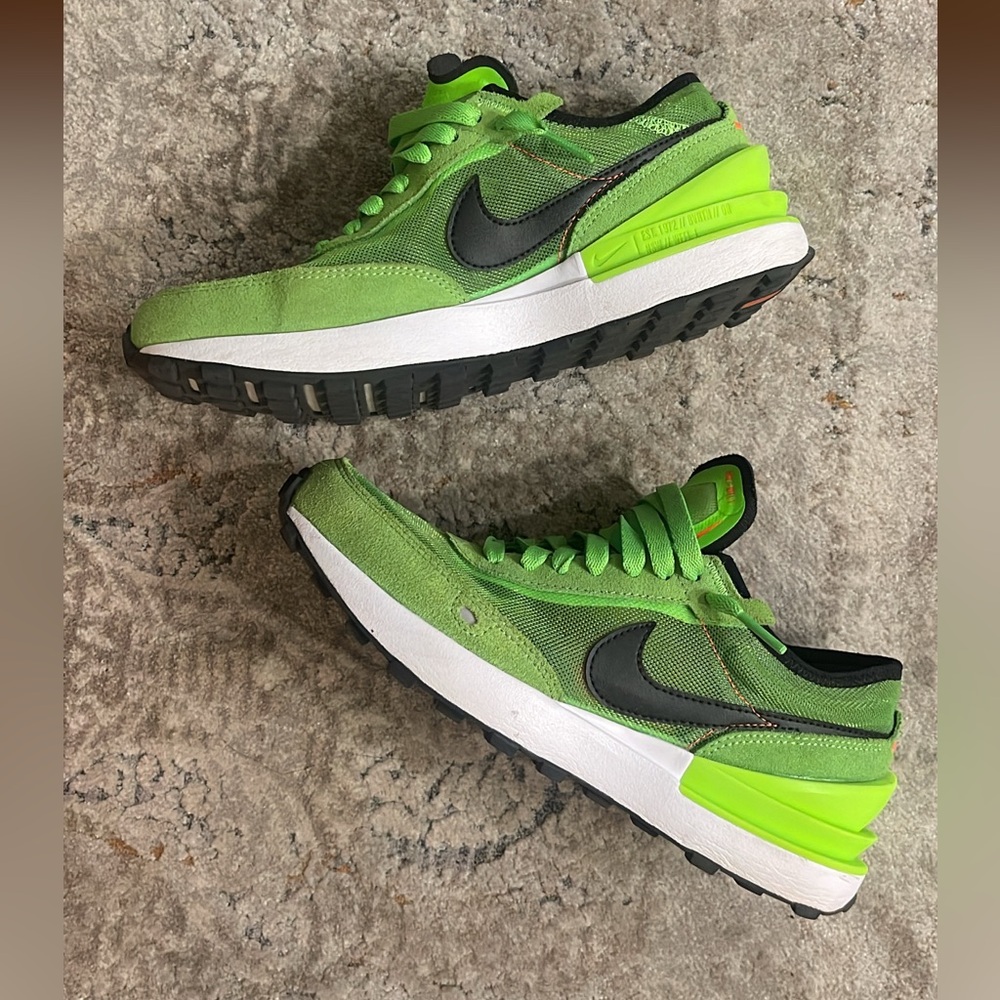 Nike Kids' Lime Green and Black Sneakers (GS)